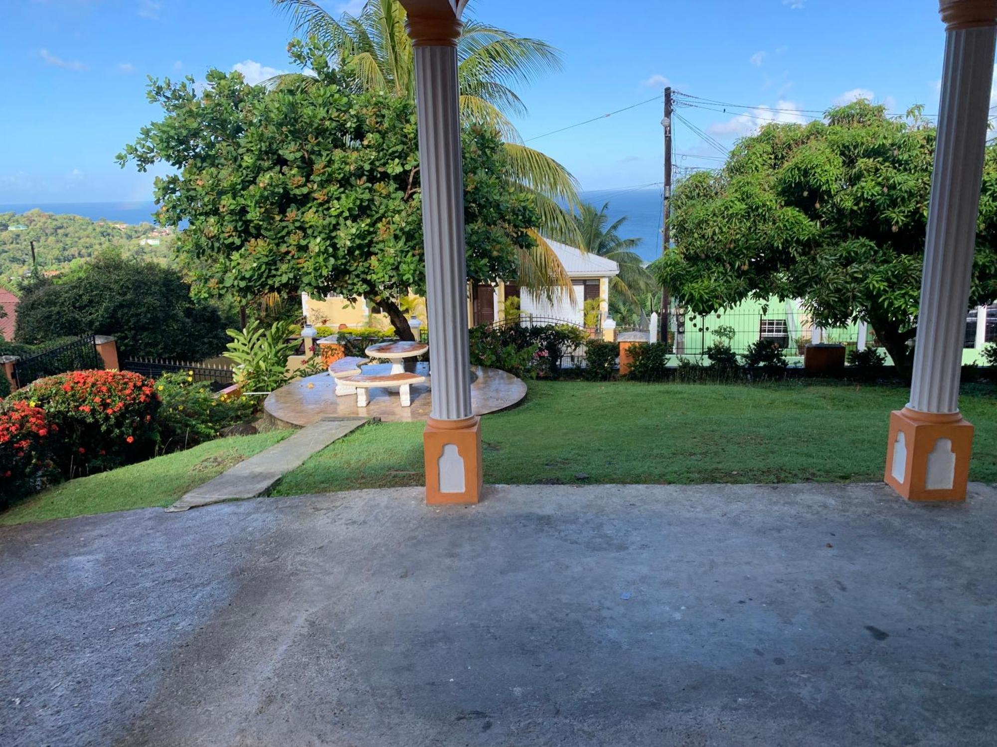 Anne Marie Villas Castries Extérieur photo